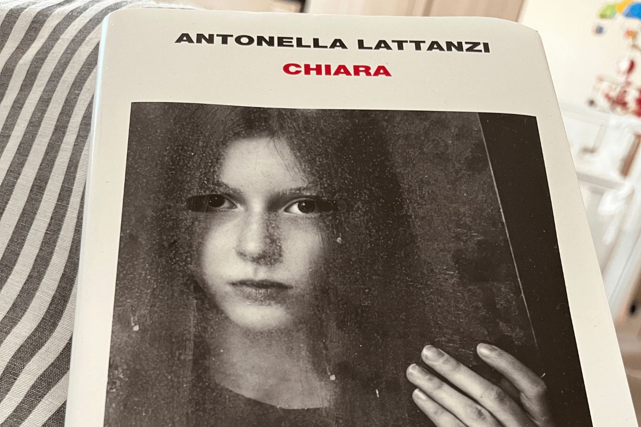 chiara cover libro